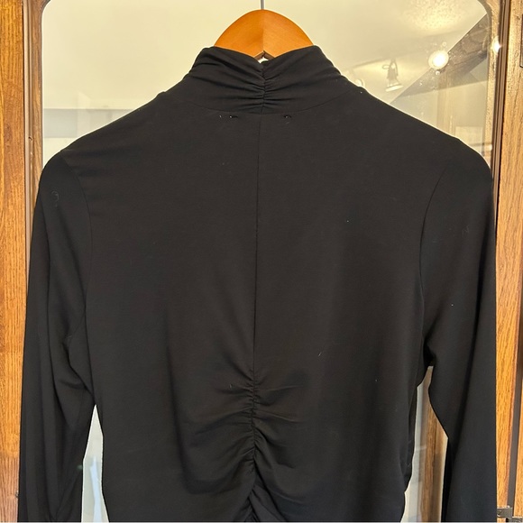 FRAME Felicity Black Ruched Jersey Keyhole Top - Picture 2 of 9